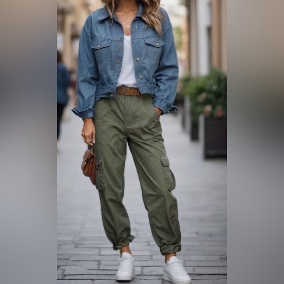 Lane Bryant Olive Cropped Cargo Jogger Pants, Size 18/20 - Picture 5 of 6